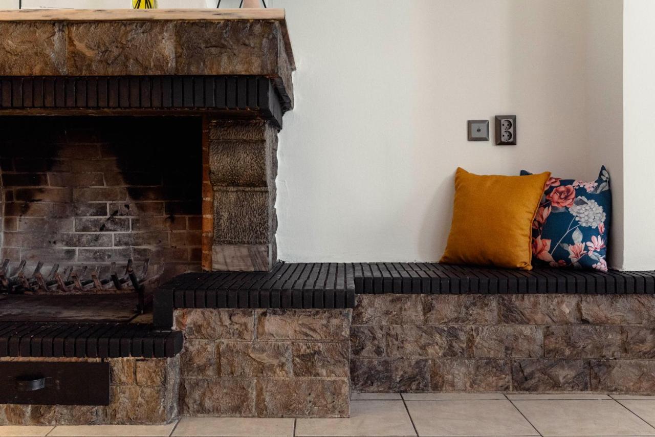 Spacious 2Bd Apartment Next To Athens Archeological Museum Exterior foto