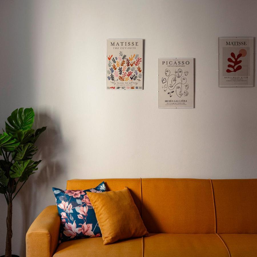 Spacious 2Bd Apartment Next To Athens Archeological Museum Exterior foto