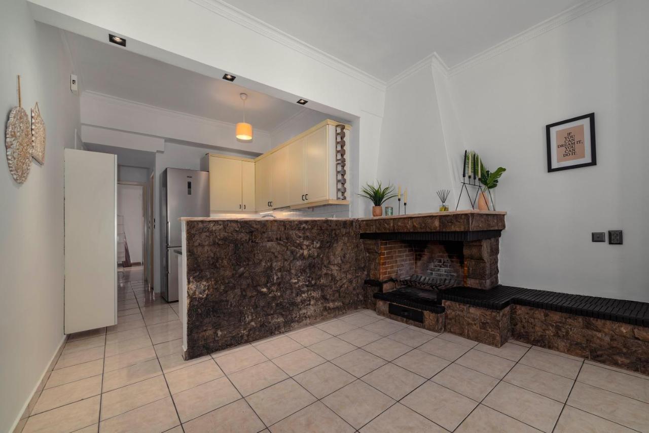 Spacious 2Bd Apartment Next To Athens Archeological Museum Exterior foto